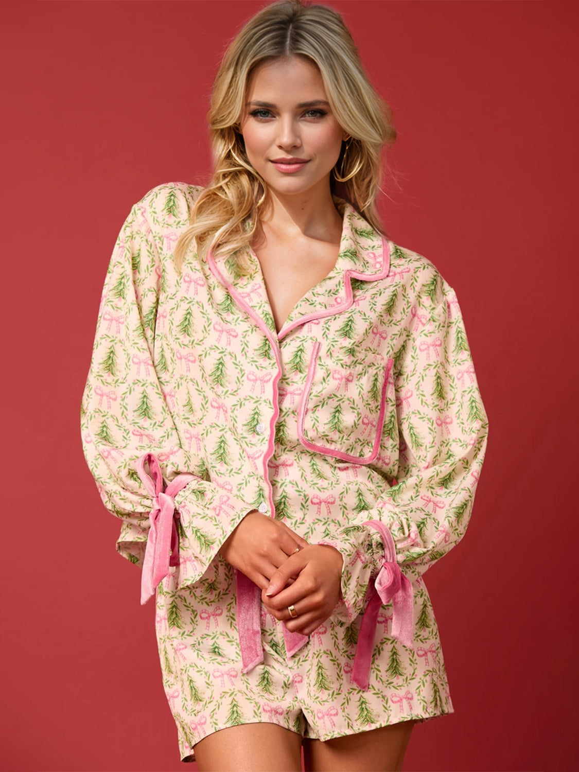 Pink Christmas Holiday Printed Collared Neck Long Sleeve Top &amp; Shorts Women&#39;s Pajamas