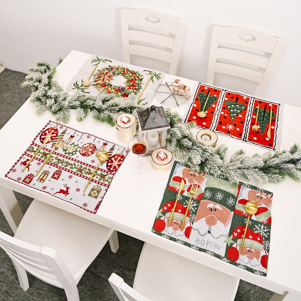 Trendsi Assorted 2-Piece Christmas Placemats Assorted 2-Piece Christmas Placemats