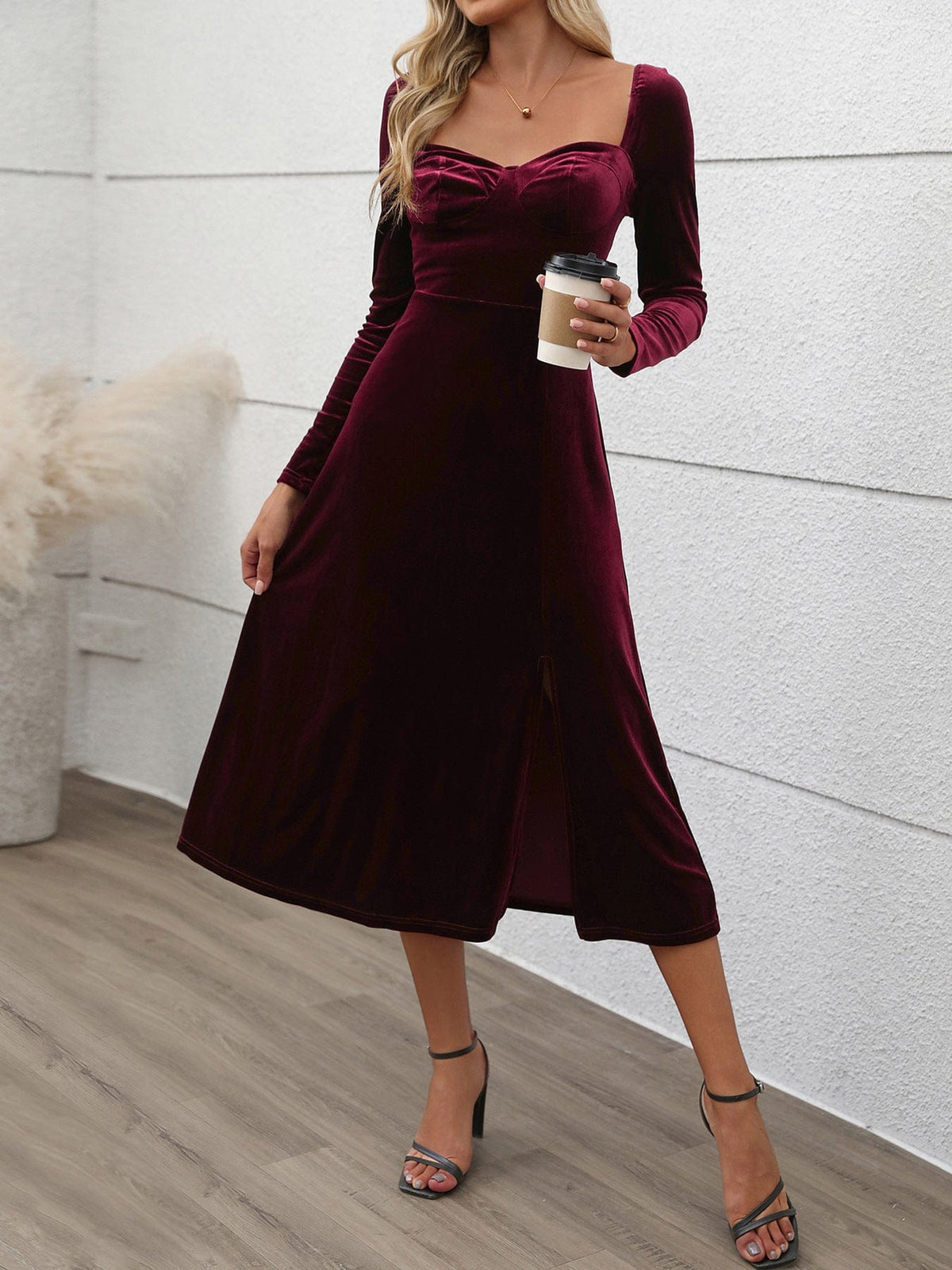 Trendsi Burgundy / S Perfee Sweetheart Neck Long Sleeve Midi Dress 100100720031143 Perfee Sweetheart Neck Long Sleeve Midi Dress