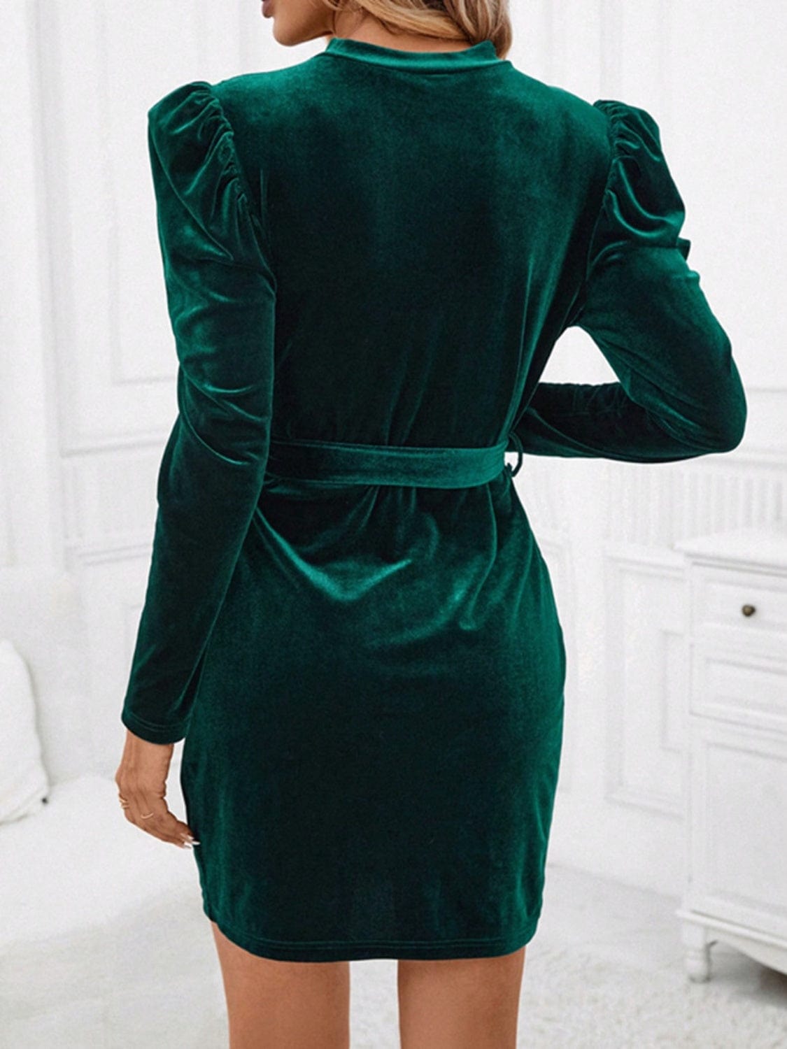 Trendsi Dark Green Velvet Mock Neck Tie Waist Puff Sleeve Mini Evening Party Dress Dark Green Velvet Mock Neck Tie Waist Puff Sleeve Mini Evening Party Dress