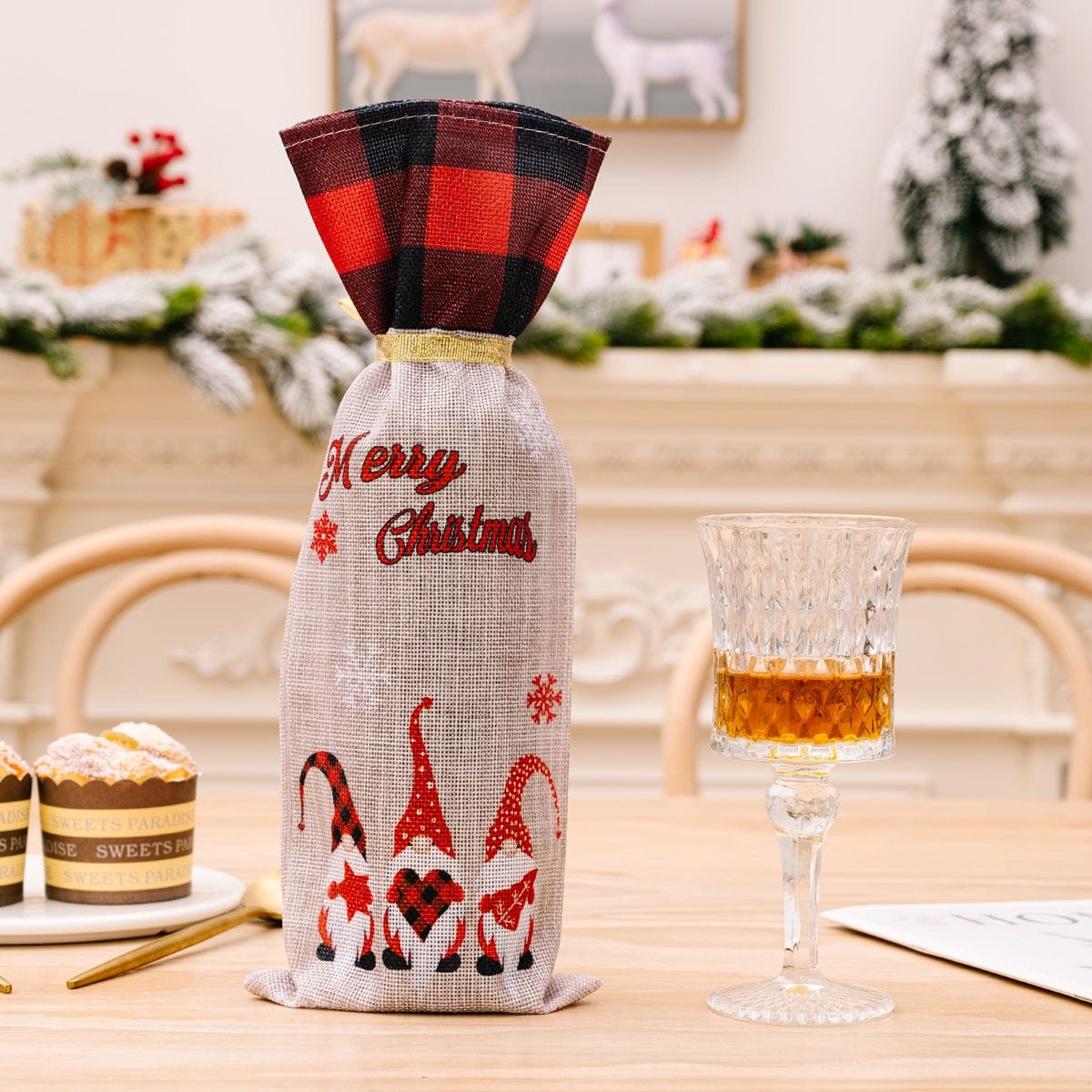 Trendsi Deep Red / One Size 2-Piece Christmas Plaid Wine Bottle Covers 101400769185061 2-Piece Christmas Plaid Wine Bottle Covers