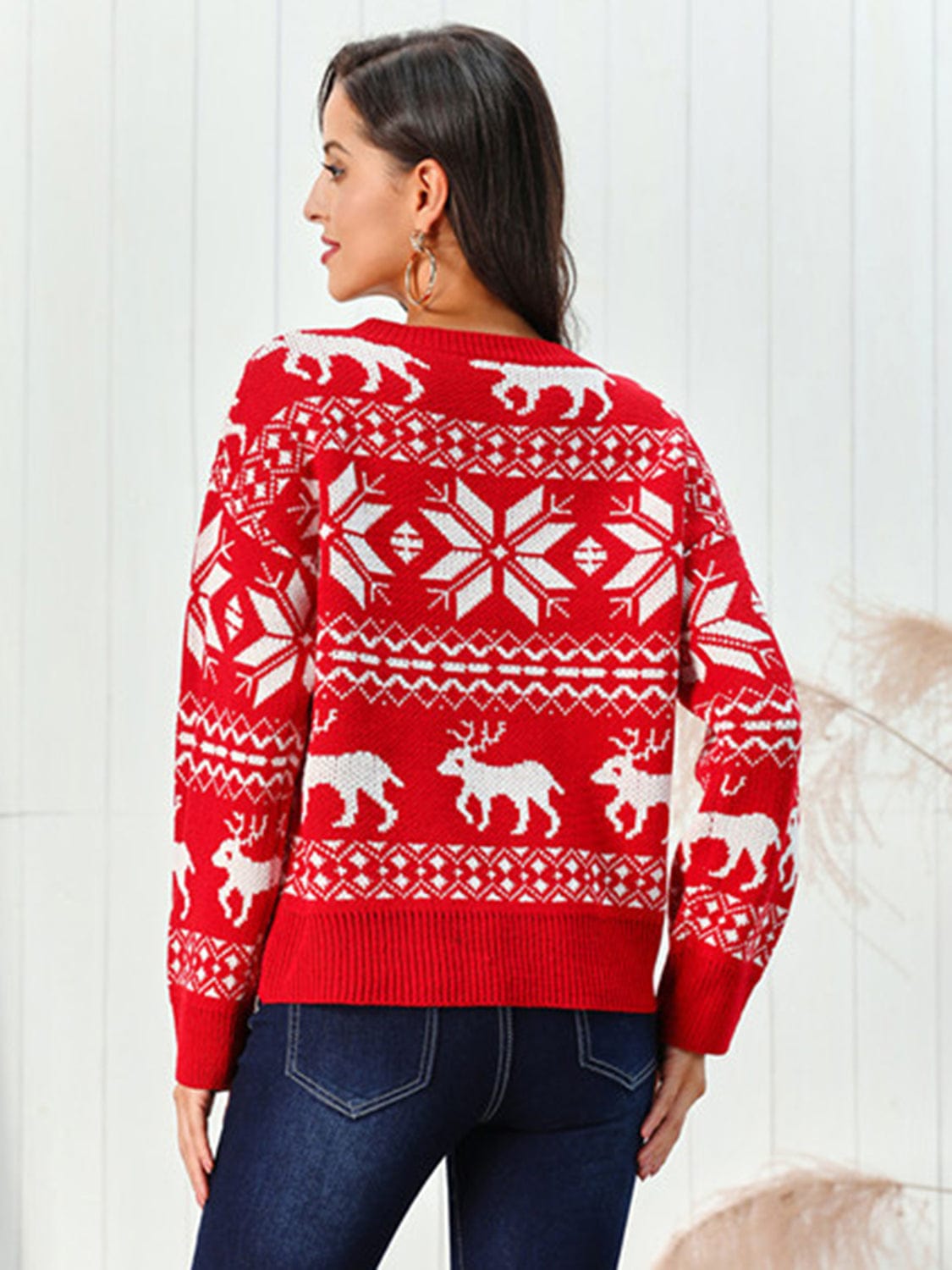 Trendsi Reindeer &amp; Snowflake Round Neck Sweater Reindeer &amp; Snowflake Round Neck Sweater