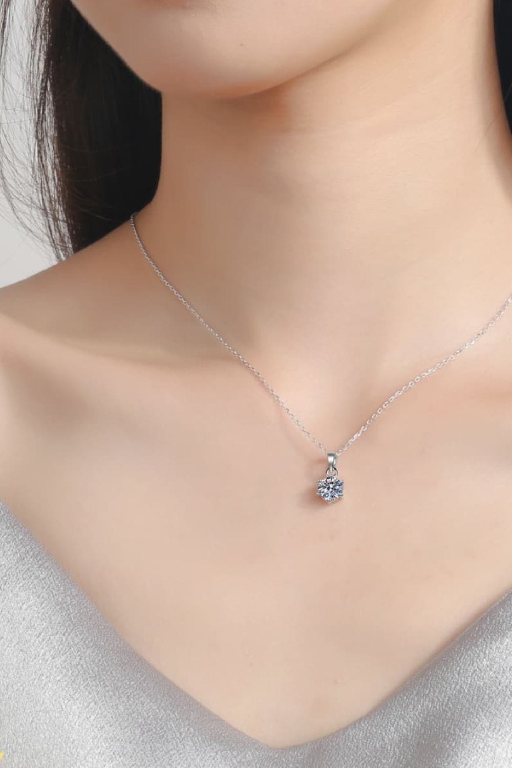 Trendsi Silver / One Size 1 Carat Moissanite 925 Sterling Silver Necklace 101300170056528 1 Carat Moissanite 925 Sterling Silver Necklace