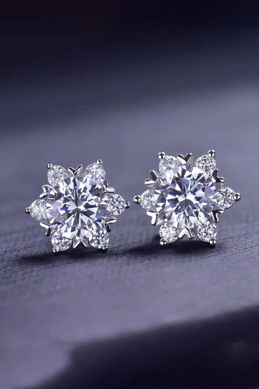 Trendsi Silver / One Size 2 Carat Moissanite Floral Stud Earrings 101300804178889 2 Carat Moissanite Floral Stud Earrings